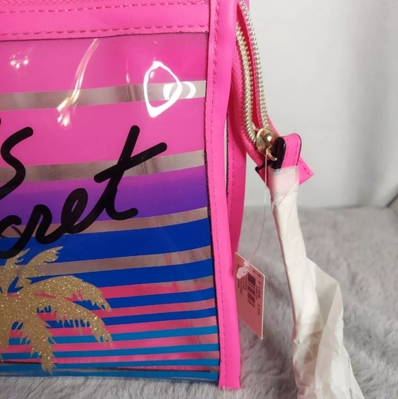 Victoria's Secret makeup beauty cosmetic pouch limited edition. - Picture 2 of 4